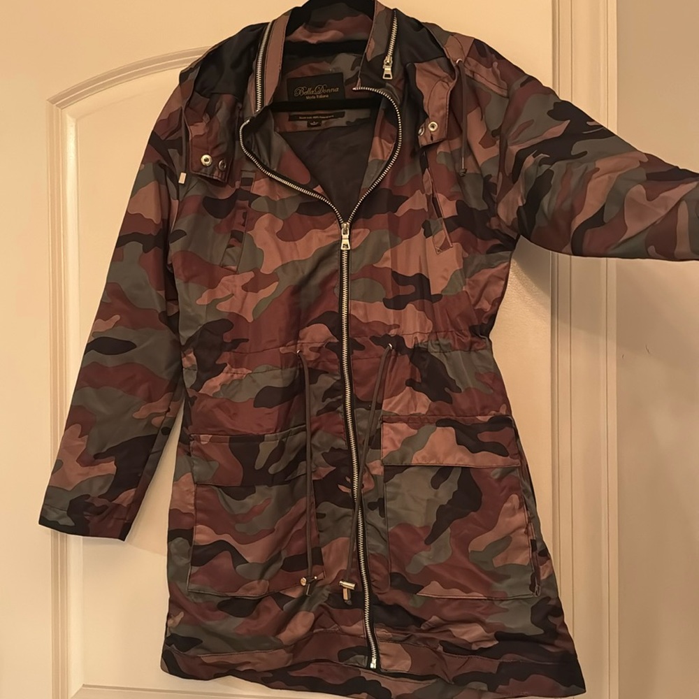 Camo Jacket with Hood, Deep Pockets, & Drawstring Waist - Picture 2 of 8